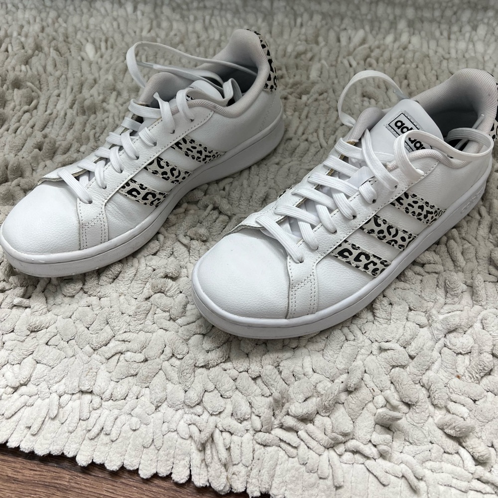 Women’s Adidas Sneakers- white, black cheetah accents size 9